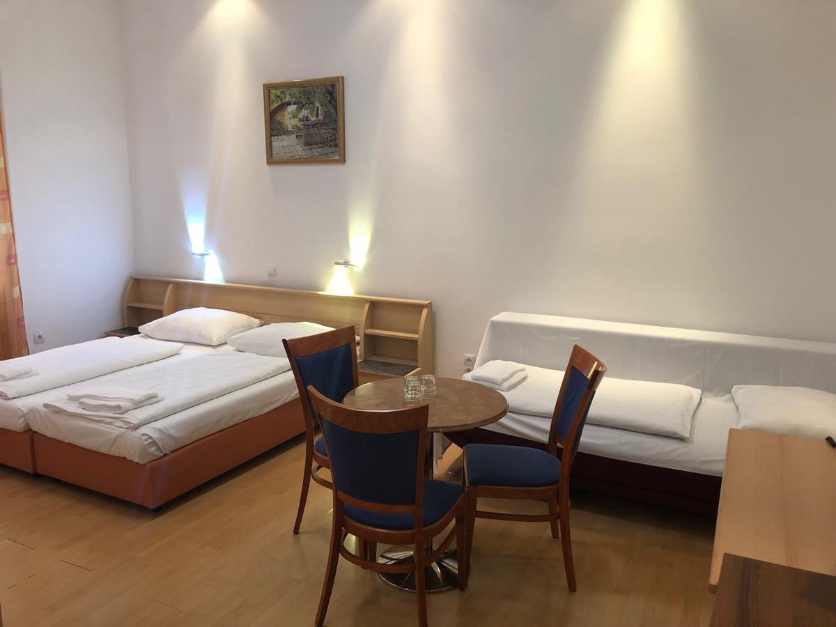 Pension Vera Vienna Room photo